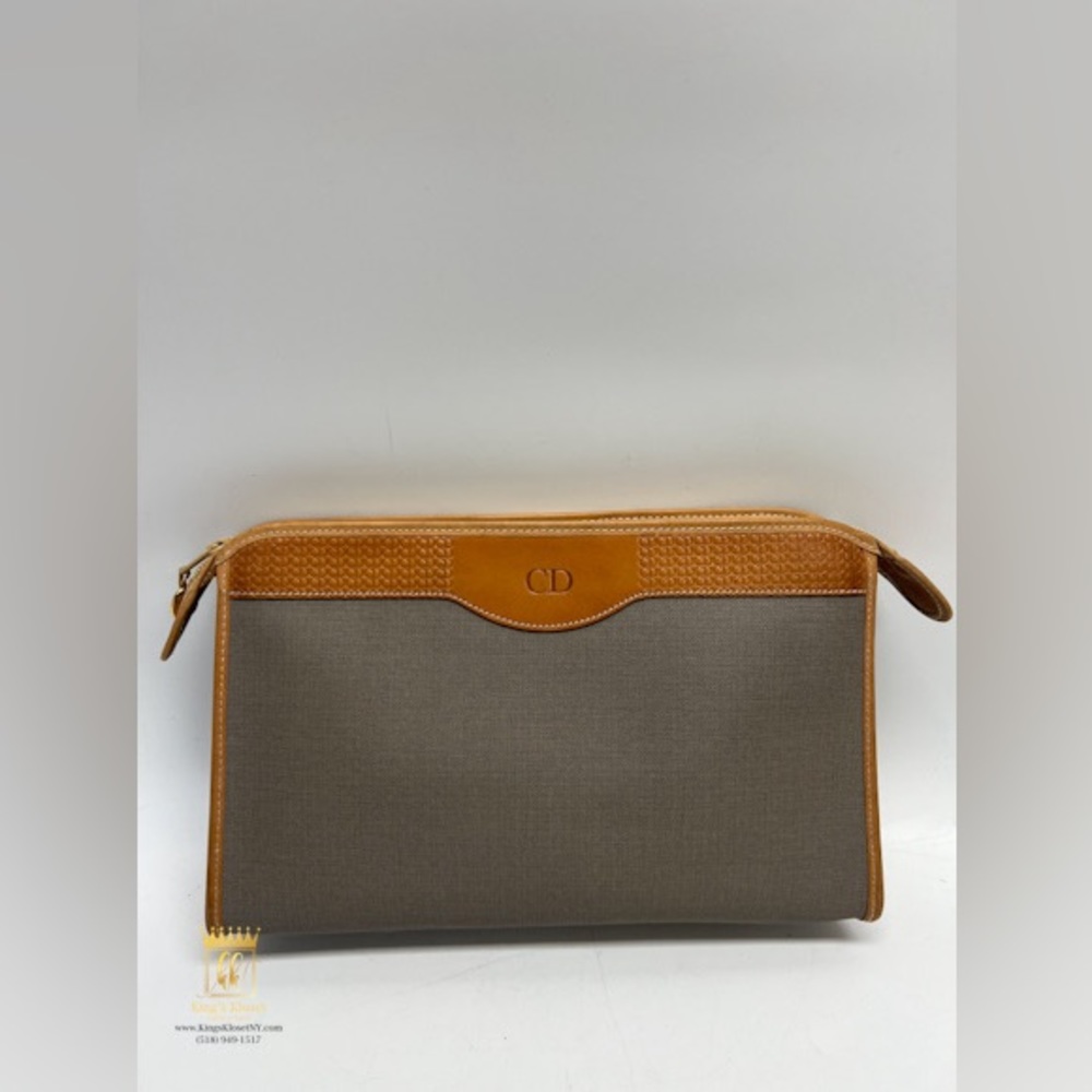 Christian Dior pouch - Picture 2 of 14